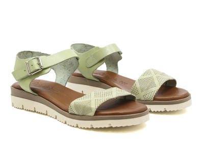 Comprar zapato comodo para el verano, sandalias planas de diferentes colores y suela de gel fabricados en España